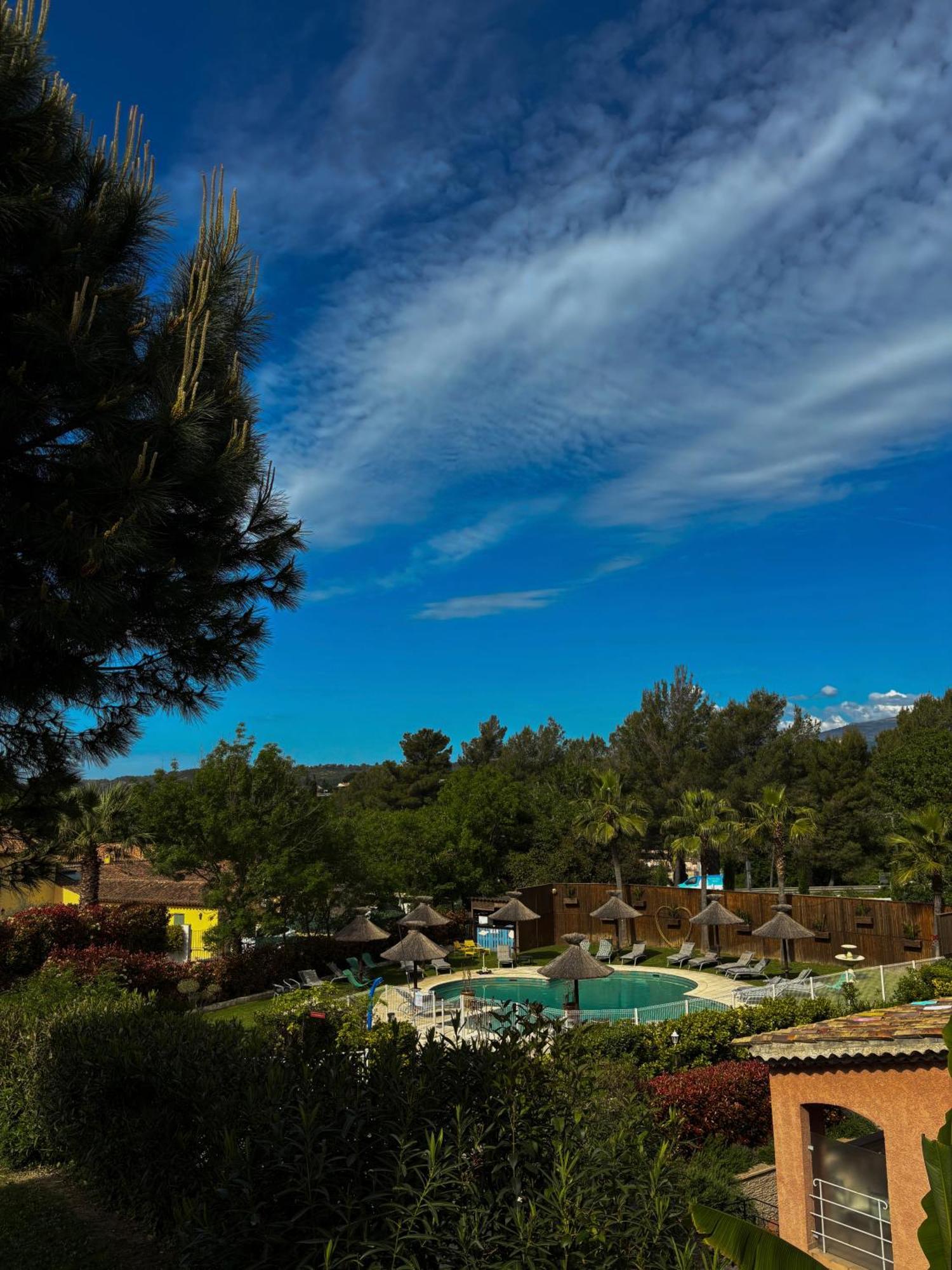 Les Bastides Saint Paul Hotel Exterior foto