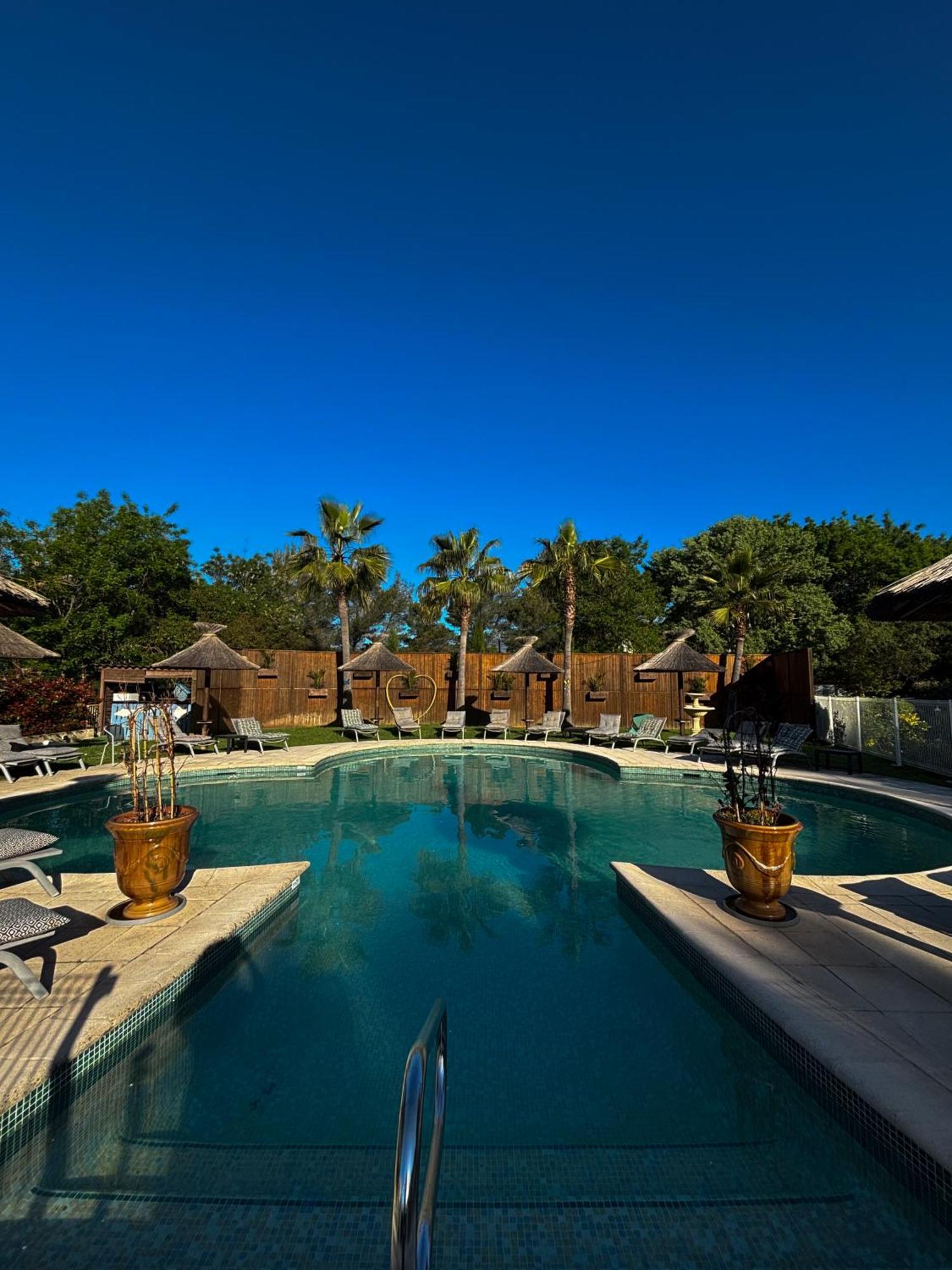 Les Bastides Saint Paul Hotel Exterior foto